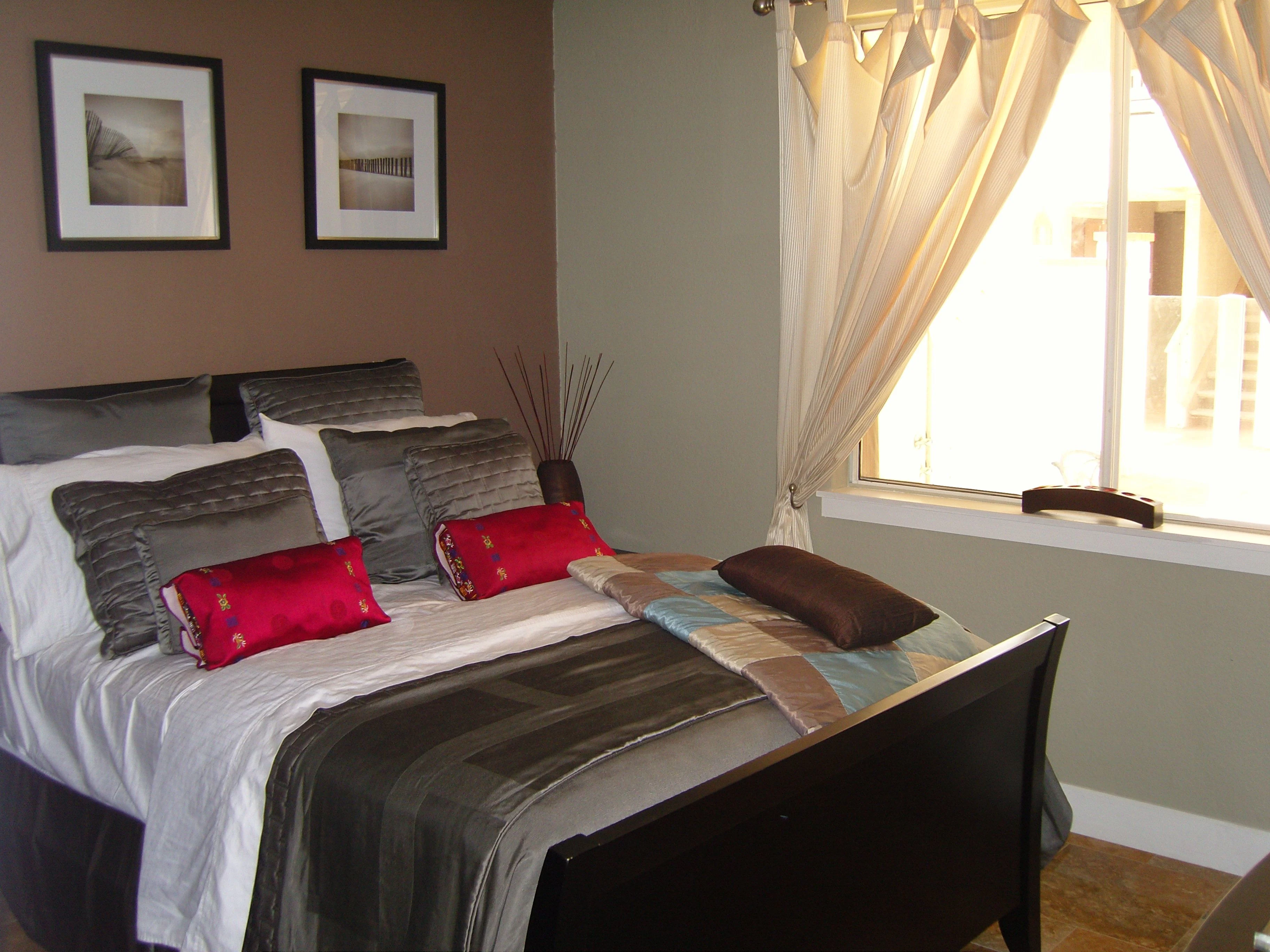 8 Tips to Downsize Your House